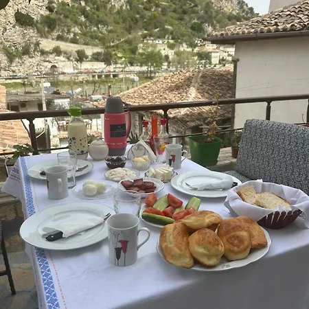 Dhimitri's Πανσιόν